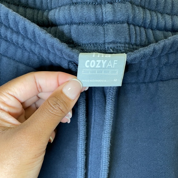 Aritzia Tna Sweatsuit Set - Picture 6 of 7